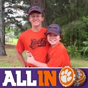 Meet your Posher, Laurie