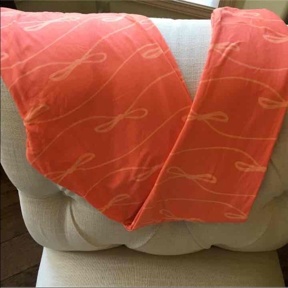 Lularoe TC Coral Bow Leggings