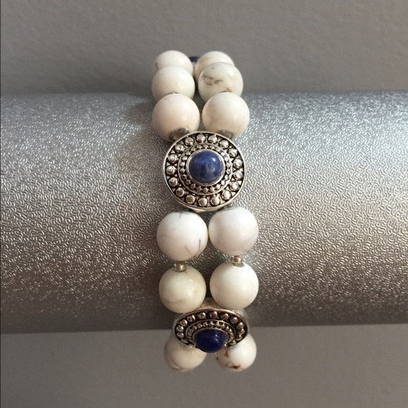 Magnesite double strand bracelet - Picture 1 of 2