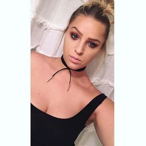 Meet your Posher, Lea