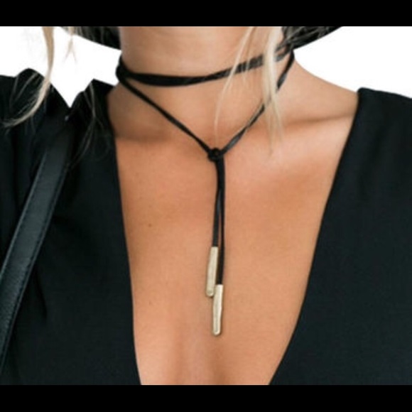 Jewelry - Choker Necklace.