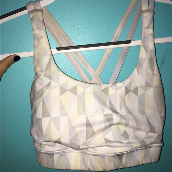 Lululemon Energy Sports Bra
