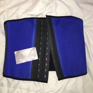 Waist Trainer! LEILA SHORT GYM CORSET