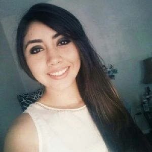 Meet your Posher, Fernanda