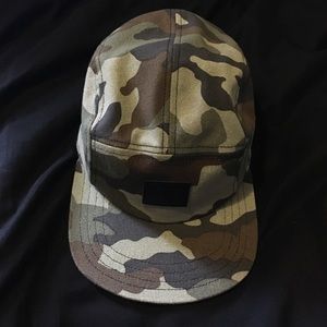 Trade for @apeylove 🦄💕