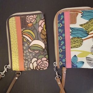 Fossil wristlets