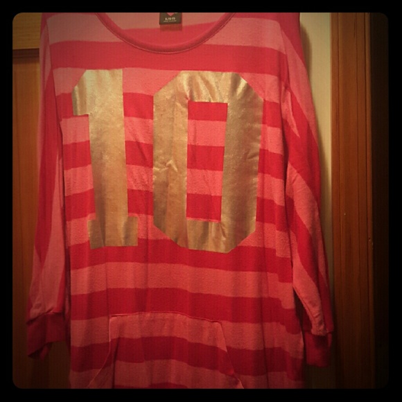 Jersey-style long sleeve shirt