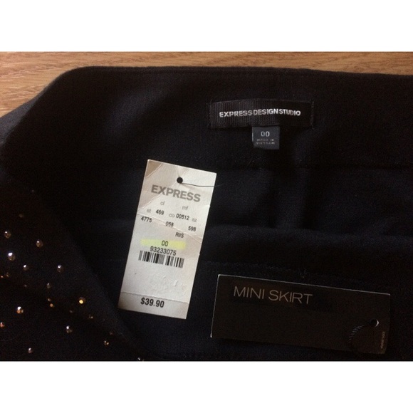 NWT Express Jeweled black mini skirt - Picture 3 of 3