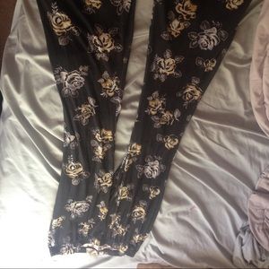 Wide legs pants from pacsun
