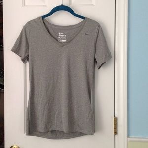 NIKE dry fit tee