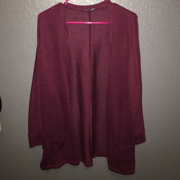 American Eagle Maroon Cardigan