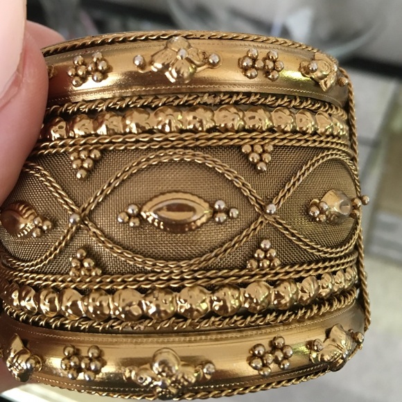 Gold bracelet - Picture 2 of 4