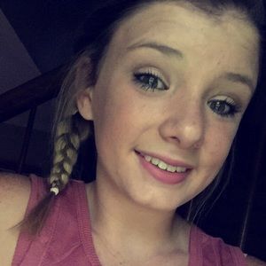 Meet your Posher, Alyssa