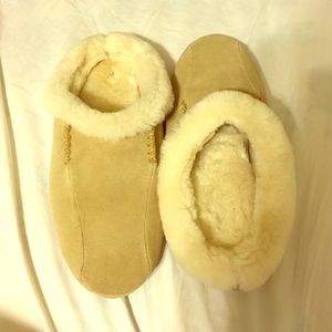 Slippers