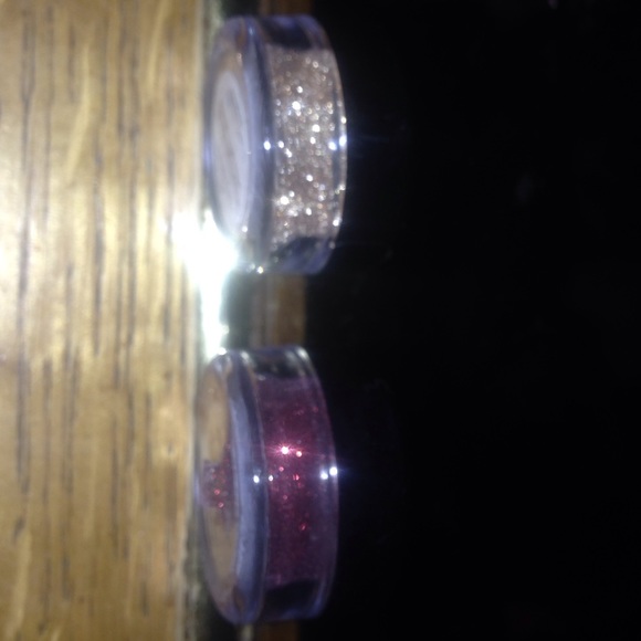 EK jar of loose eye glitter