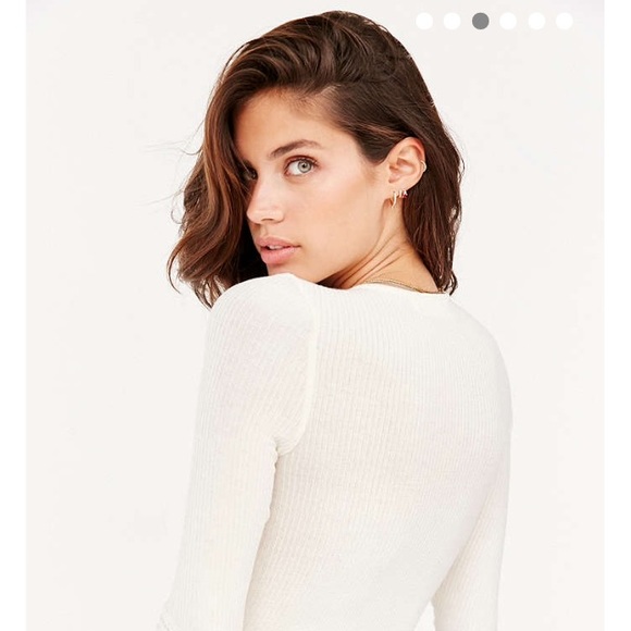 Urban Outfitters bodycon plunge lace up top-NWT! - Picture 2 of 4