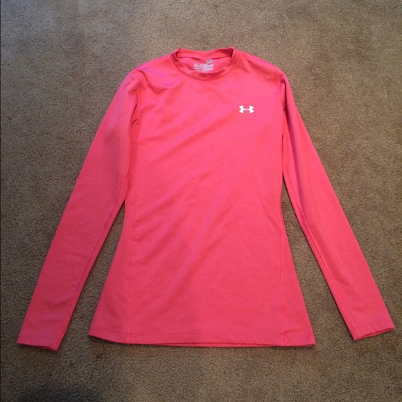 Under armor long sleeve shirt