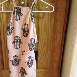 NWT Missguided dress. Us 2. Hits right above knee