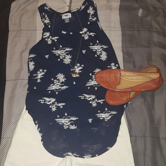 Sleevless high low shirt XS - Picture 1 of 1