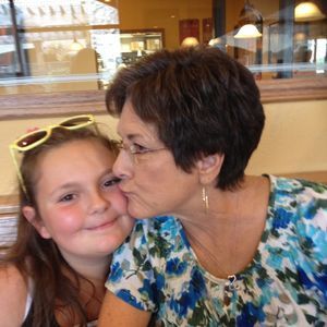 Meet your Posher, Kellie