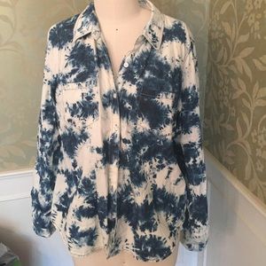 Faded wash long sleeved button down