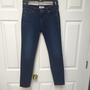 Vineyard Vines jeans size 4