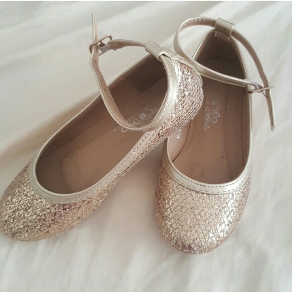 Gold flats