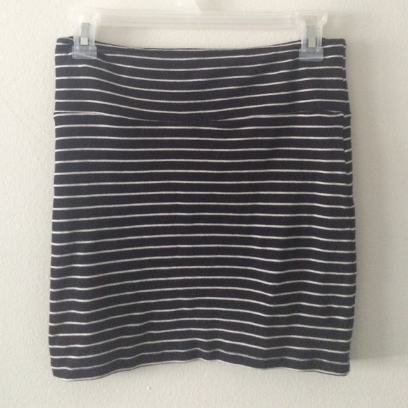 Black & White Bodycon Skirt