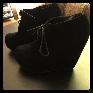 Black Wedged Booties
