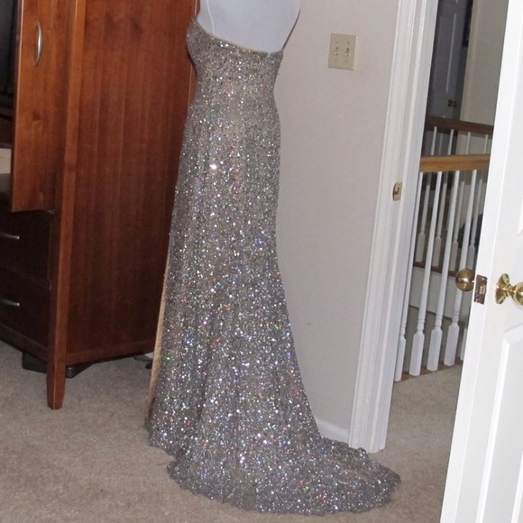 Pageant Dress - Picture 3 of 3