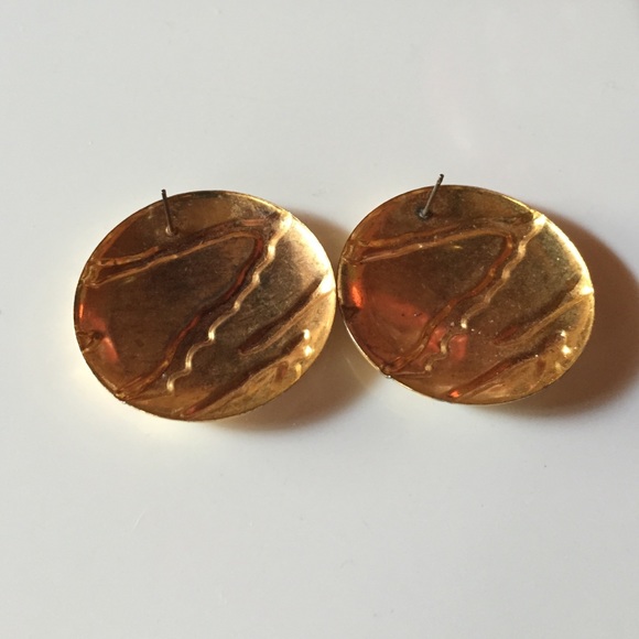 ✨LAST CHANCE Vintage earrings - Picture 4 of 4