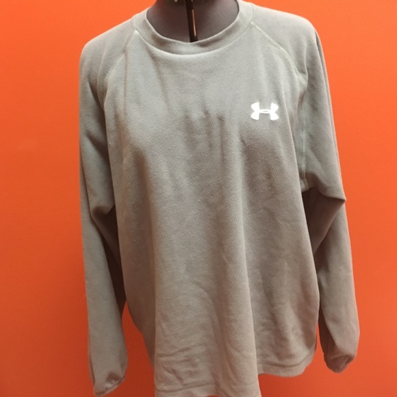 Under Armour sweatshirt