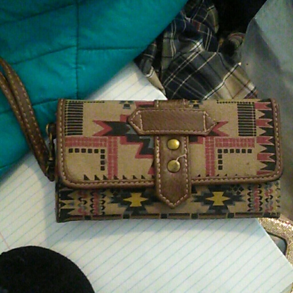 Native designed wallet - Picture 2 of 2