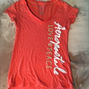 No flaws, Aeropostale shirt!