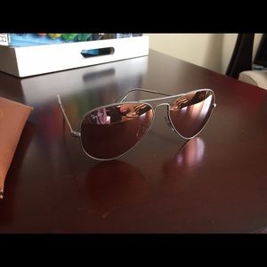 Pink Ray Bans with silver details