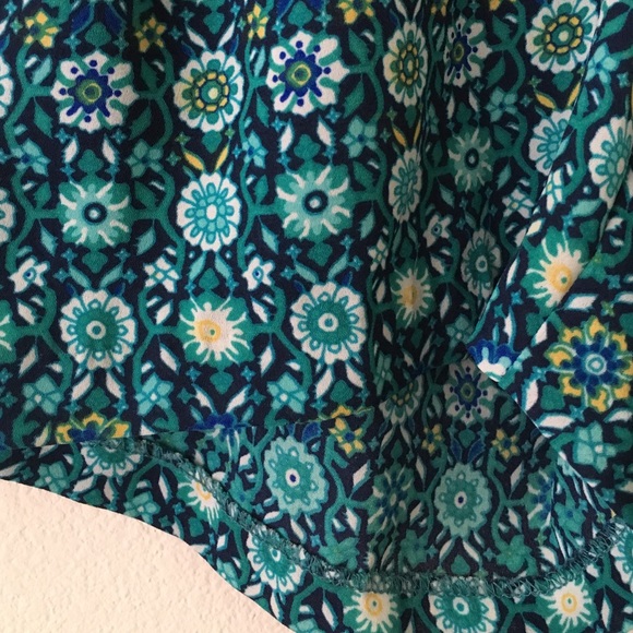 Patterned flowy shorts - Picture 4 of 4