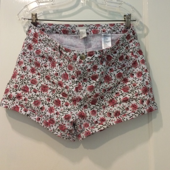 Flower printed shorts