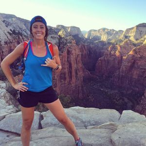 Meet your Posher, Caitlin