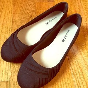 American Eagle Black Flats