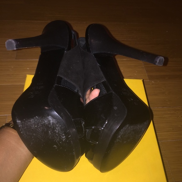 Fendi open toe shoes - Picture 2 of 4