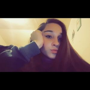 Meet your Posher, Ashlee