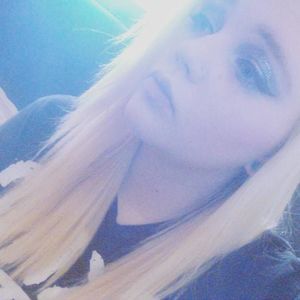 Meet your Posher, Abbi