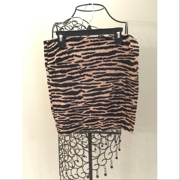 Zebra skirt