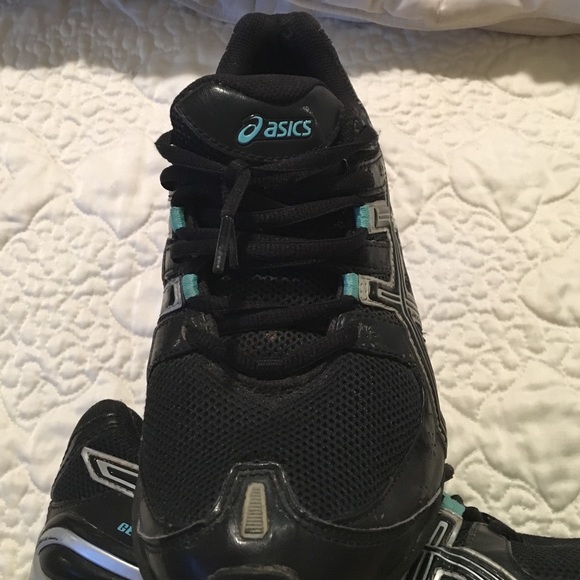 Asics - Picture 2 of 4