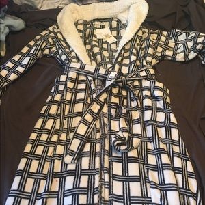 Brand new never worn robe