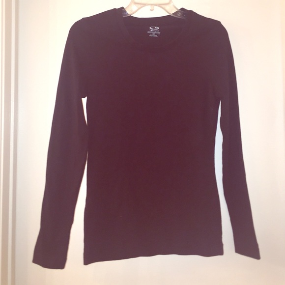 Black long sleeve shirt