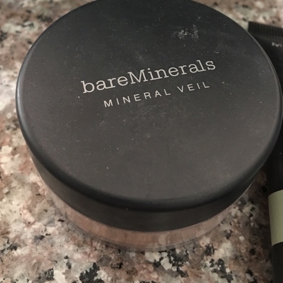 Makeup Bundle - Picture 4 of 4