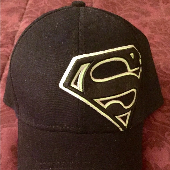 Superman Logo Fitted Hat