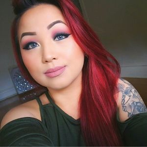 Meet your Posher, Jewel