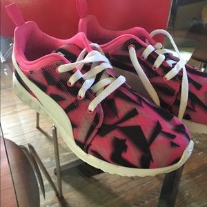 Puma Carson women's running shoes